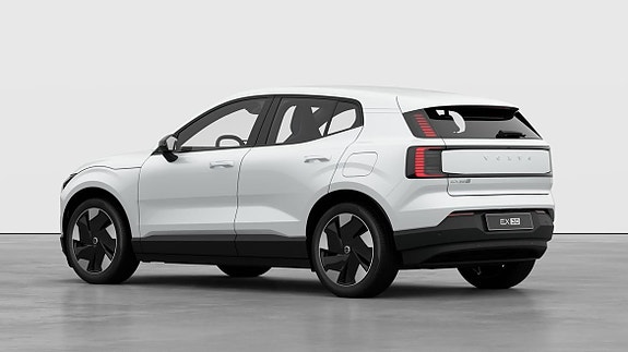 Volvo EX30 7 of 26