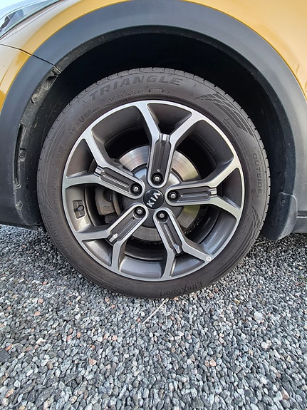 Kia XCeed 8 of 15