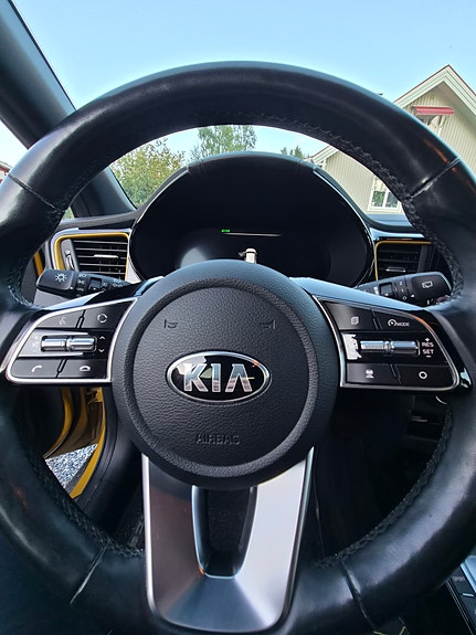 Kia XCeed 11 of 15