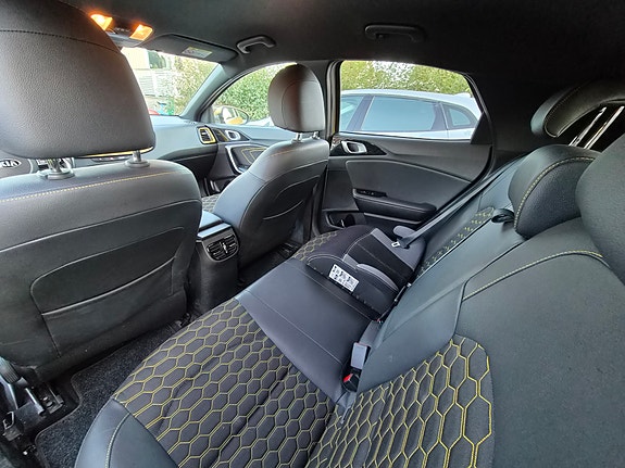 Kia XCeed 14 of 15