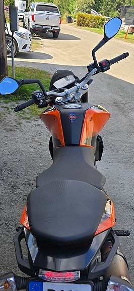 KTM 690 DUKE 5 of 6
