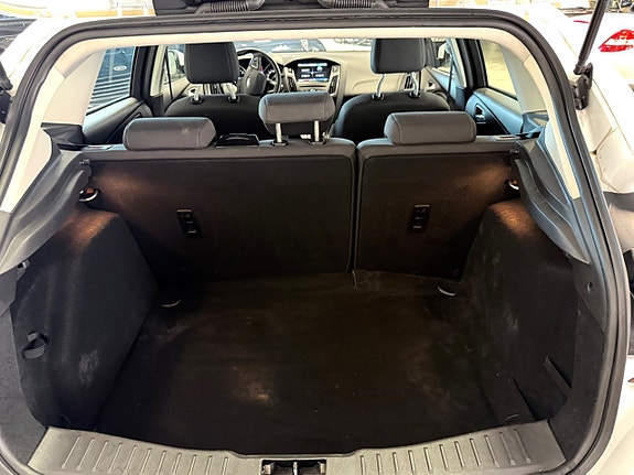 Ford Focus 14 of 14