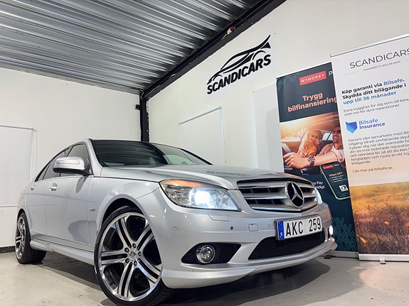 Mercedes-Benz C350 3 of 30