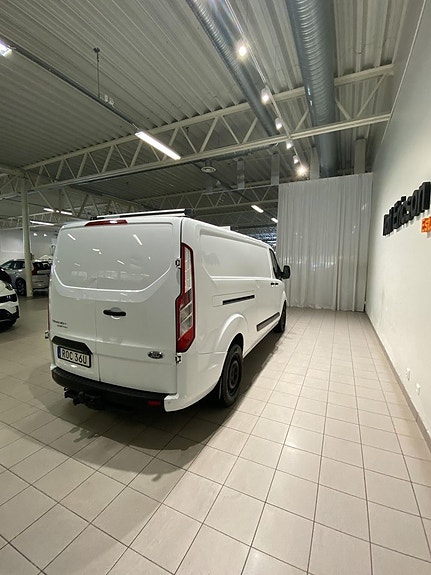 Ford Transit Custom 4 of 10