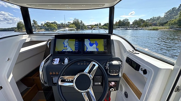 Nimbus C9 - 2019 - Volvo Penta V8-350 27 of 27