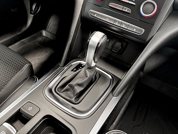 Renault Megane 10 of 15