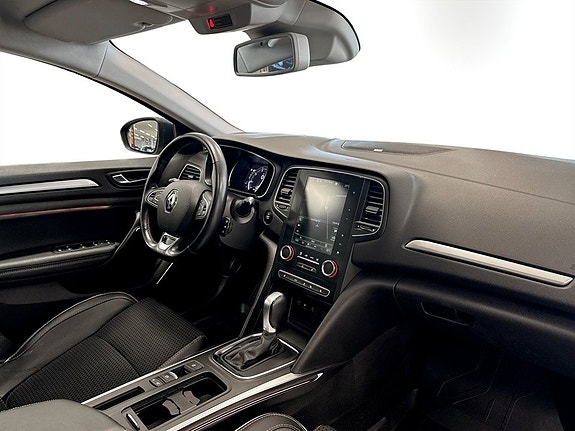 Renault Megane 11 of 15