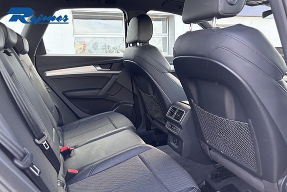 Audi Q5 6 of 16