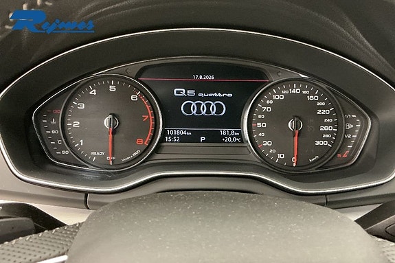 Audi Q5 9 of 17