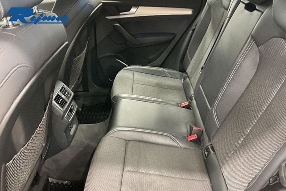 Audi Q5 12 of 17