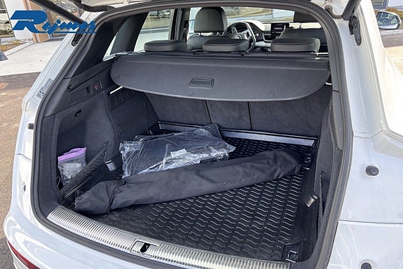 Audi Q5 10 of 16