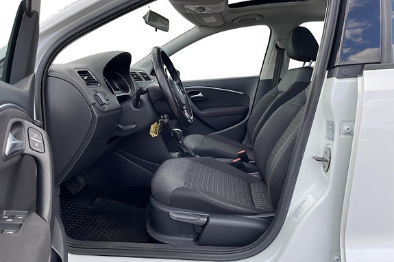 Volkswagen Polo 14 of 27