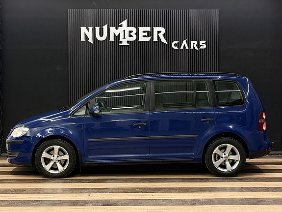 Volkswagen Touran 6 of 25