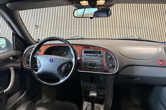 Saab 9-3 8 of 15