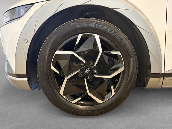 Hyundai Ioniq 5 8 of 22