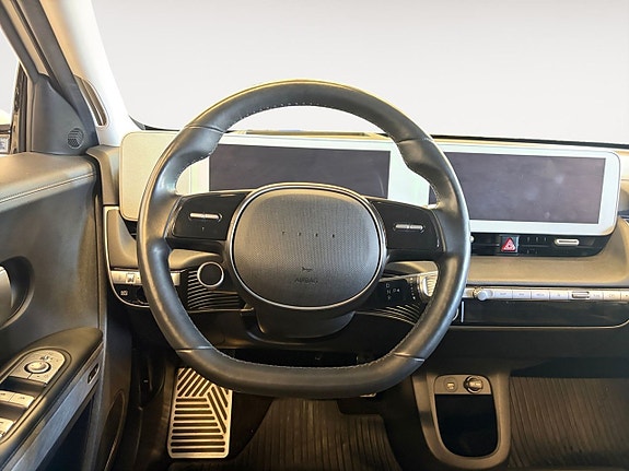 Hyundai Ioniq 5 13 of 22