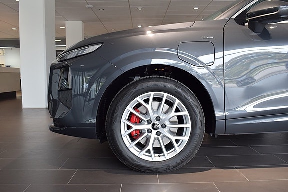 Audi Q3 3 of 10