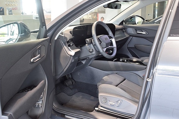 Audi Q3 5 of 10