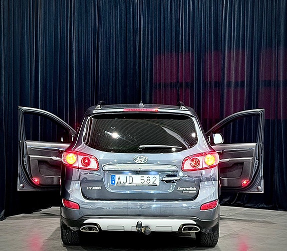 Hyundai Santa Fe 6 of 29