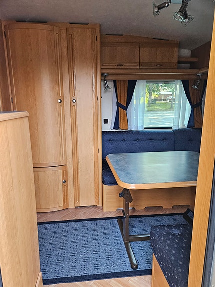 Adria Unika B562 uk 4 of 21