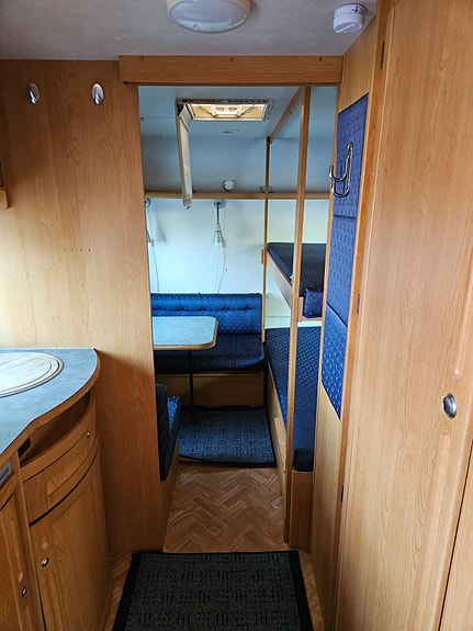 Adria Unika B562 uk 6 of 21