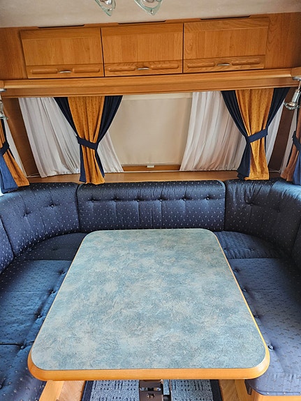 Adria Unika B562 uk 5 of 21