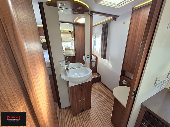 Adria SONIC 700 SBC *Hydraulben 6 of 16