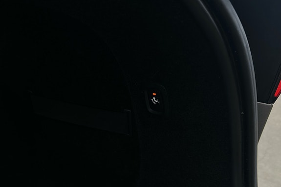 Volvo V90 16 of 27