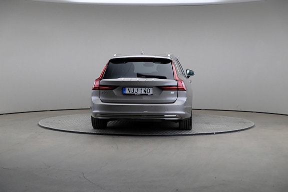 Volvo V90 5 of 27