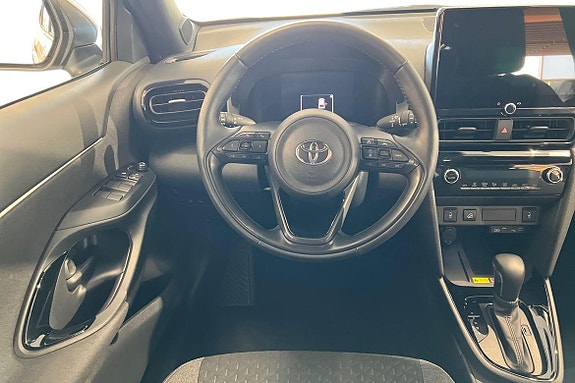 Toyota Yaris Cross 11 of 21