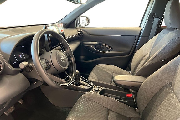 Toyota Yaris Cross 14 of 21