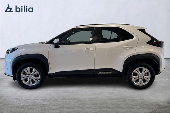 Toyota Yaris Cross 3 of 21