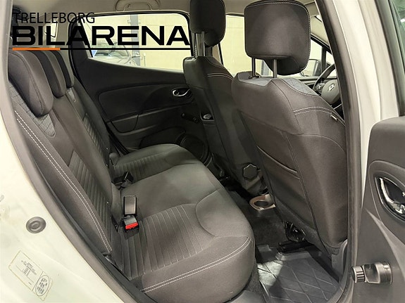 Renault Clio 22 of 23