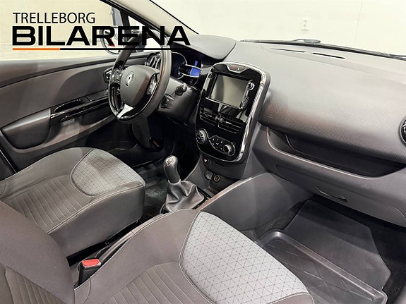 Renault Clio 13 of 23