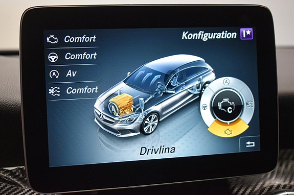 Mercedes-Benz CLA200 13 of 23