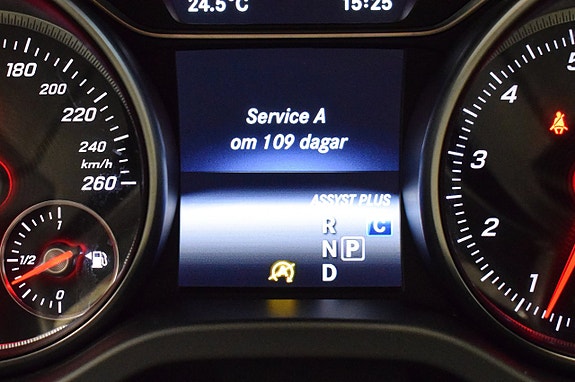 Mercedes-Benz CLA200 22 of 23