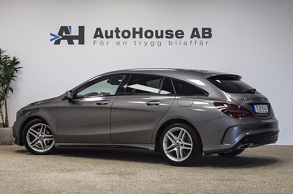 Mercedes-Benz CLA200 2 of 23