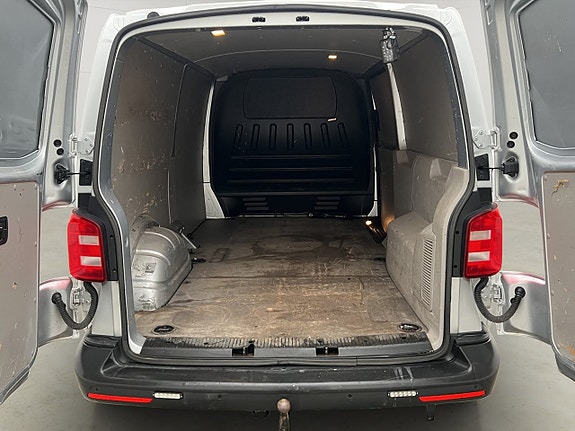 Volkswagen Transporter 11 of 29