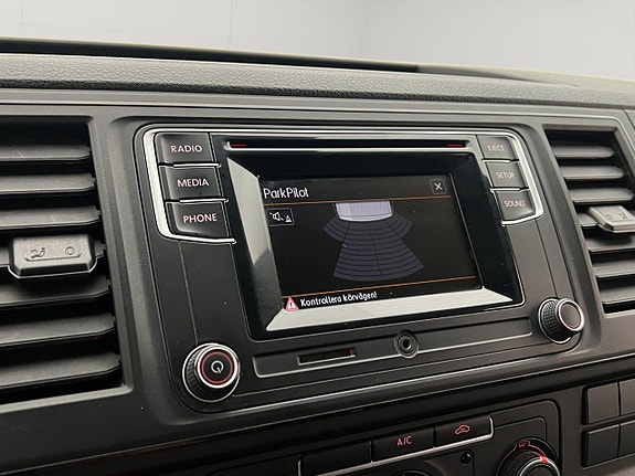 Volkswagen Transporter 19 of 29