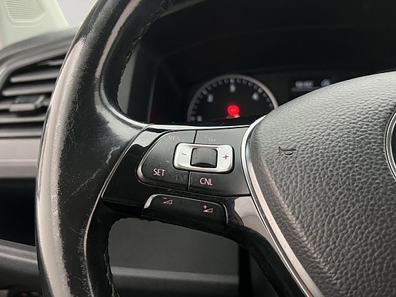Volkswagen Transporter 16 of 29