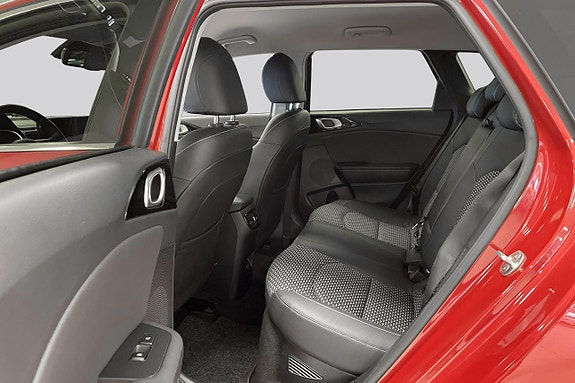 Kia Ceed 9 of 14