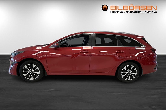 Kia Ceed 4 of 14