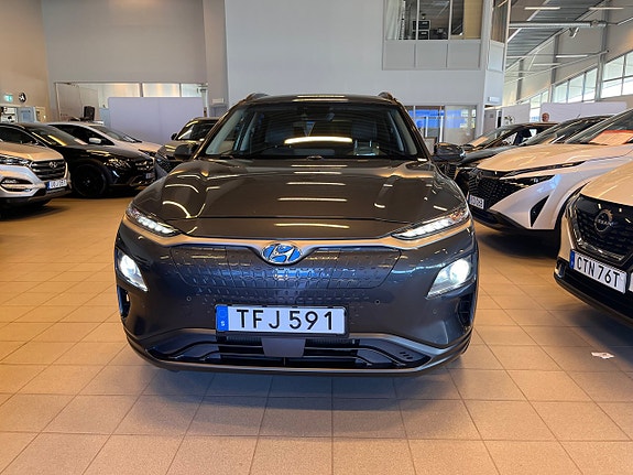 Hyundai Kona 2 of 21