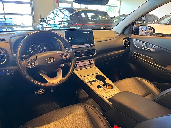 Hyundai Kona 9 of 21