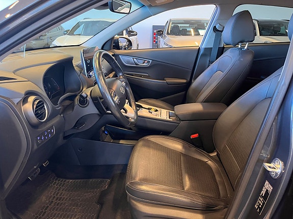 Hyundai Kona 8 of 21