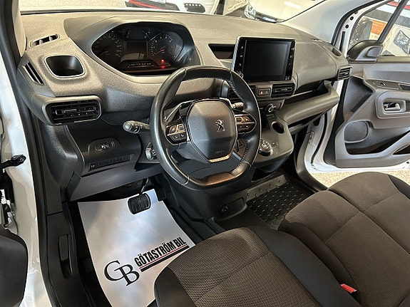 Peugeot Partner 14 of 26