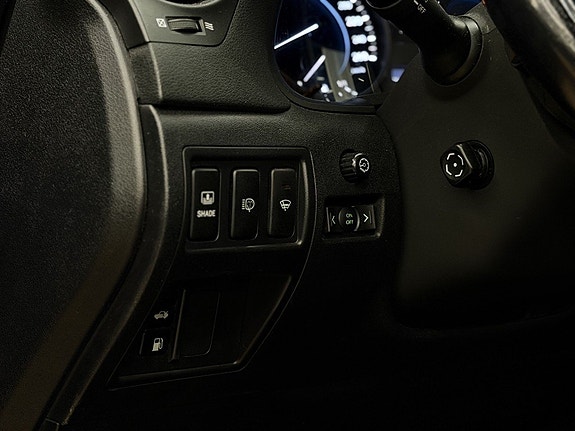 Lexus IS250 24 of 27