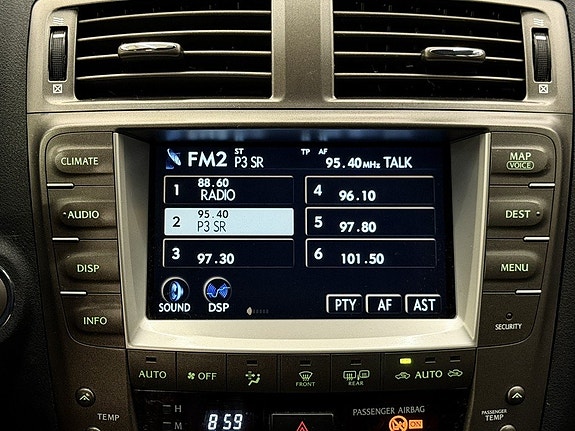 Lexus IS250 23 of 27