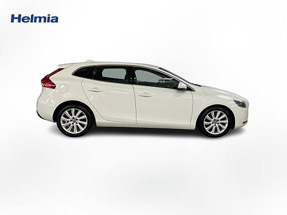 Volvo V40 8 of 14
