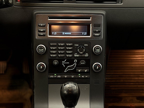 Volvo V70 21 of 23